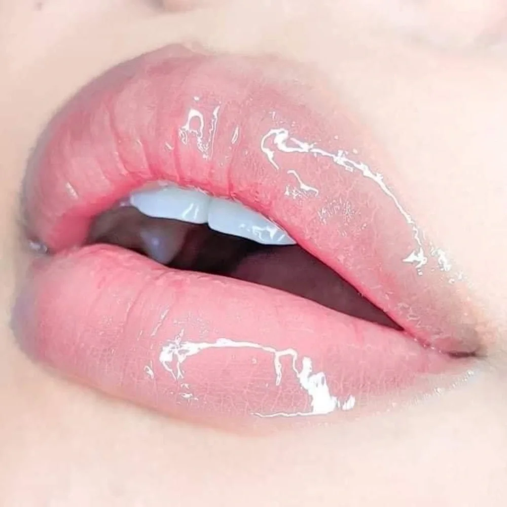 Dream Gloss by Dream Face in Clear